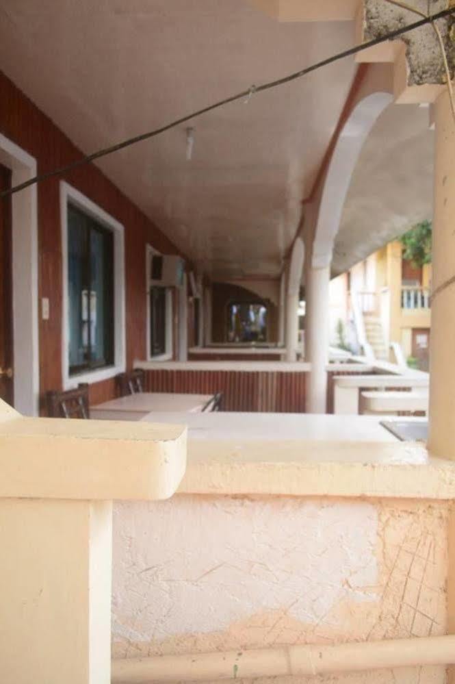 Alliyah'S Beach Resort Balabag  Exterior foto